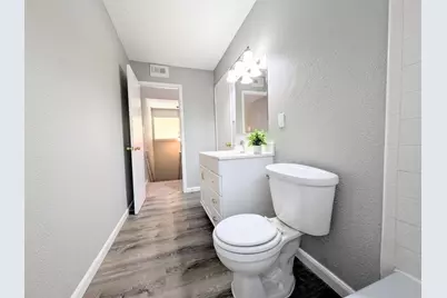 12027 Greenwood Forest Drive #B, Houston, TX 77066 - Photo 13