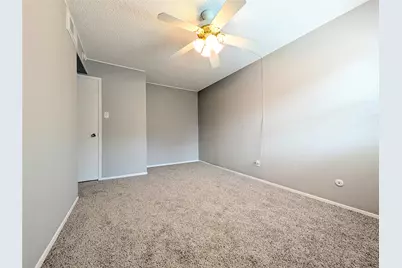 12027 Greenwood Forest Drive #B, Houston, TX 77066 - Photo 23