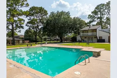 12027 Greenwood Forest Drive #B, Houston, TX 77066 - Photo 5