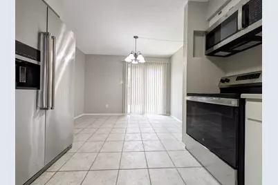 12027 Greenwood Forest Drive #B, Houston, TX 77066 - Photo 9