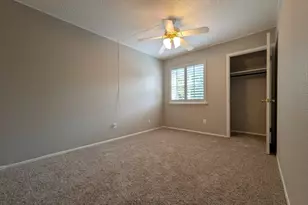 12027 Greenwood Forest Dr, Houston, TX 77066 - Photo 17