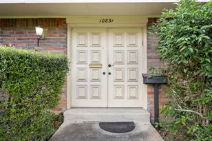 10831 Sandpiper Dr, Houston, TX 77096 - Photo 9