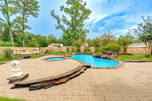 303 Shady Glen Ln, Conroe, TX 77385 - Photo 3