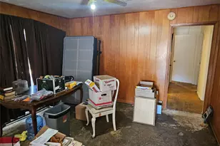 305 Helen Dr, Deer Park, TX 77536 - Photo 5