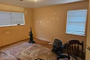 305 Helen Dr, Deer Park, TX 77536 - Photo 11