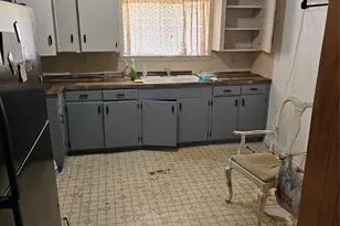 305 Helen Dr, Deer Park, TX 77536 - Photo 5