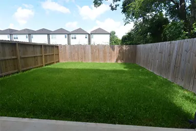 5939 Cebra Street, Houston, TX 77091 - Photo 15