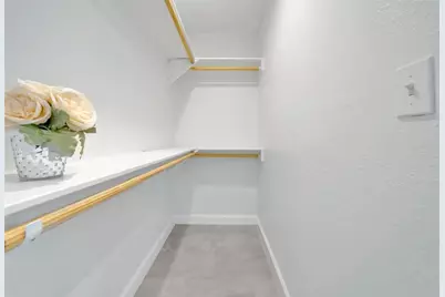 2610 W Holcombe Boulevard, Houston, TX 77025 - Photo 19