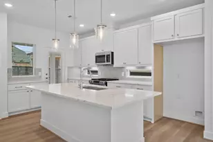 21215 Creeping Bentgrass Dr, Cypress, TX 77433 - Photo 9