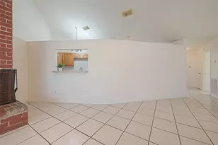 3806 Embarcadero Dr, Houston, TX 77082 - Photo 11