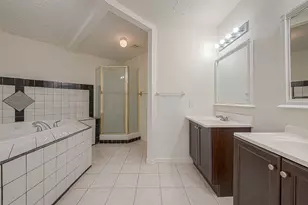 3806 Embarcadero Dr, Houston, TX 77082 - Photo 33