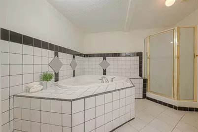 3806 Embarcadero Drive, Houston, TX 77082 - Photo 35