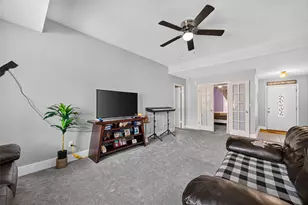10514 Saddlehorn Trail, Houston, TX 77064 - Photo 7