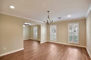 14119 Kellywood Ln, Houston, TX 77079 - Photo 9