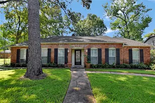 14119 Kellywood Ln, Houston, TX 77079 - Photo 1