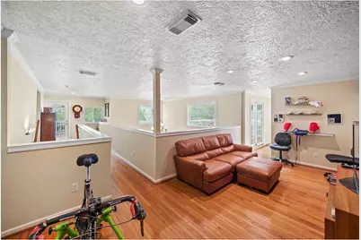 1327 Ashland Street, Houston, TX 77008 - Photo 33