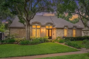 12214 Maple Rock Dr, Houston, TX 77077 - Photo 41