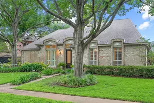 12214 Maple Rock Dr, Houston, TX 77077 - Photo 5