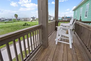 804 1/2 W Johnson Crawford Circle, Port Bolivar, TX 77650 - Photo 33