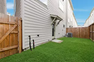 8317 Brecha Ln, Houston, TX 77055 - Photo 13