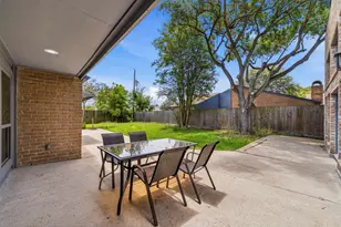 4330 Shady Springs Dr, Seabrook, TX 77586 - Photo 3
