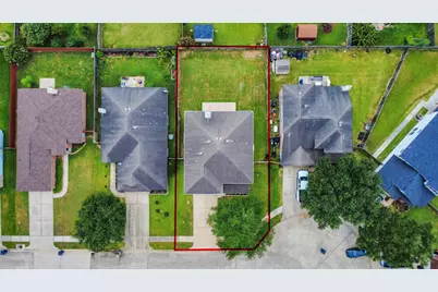 7925 Diamond Oak Drive, Texas City, TX 77591 - Photo 3