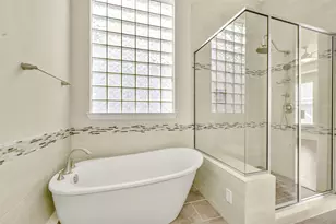 734 N Shepherd Dr, Houston, TX 77007 - Photo 27