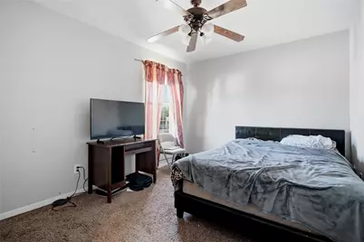 2926 Meadowglen Cove, Houston, TX 77082 - Photo 29