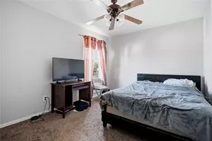 2926 Meadowglen Cove, Houston, TX 77082 - Photo 29