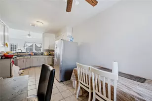 2926 Meadowglen Cove, Houston, TX 77082 - Photo 11