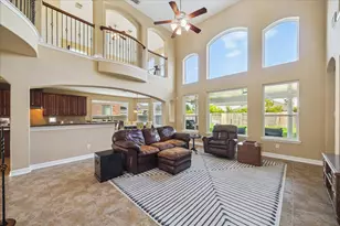 4303 Pensacola Oaks Ln, Sugar Land, TX 77479 - Photo 9