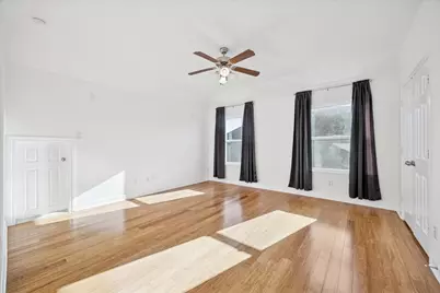 4303 Pensacola Oaks Lane, Sugar Land, TX 77479 - Photo 19