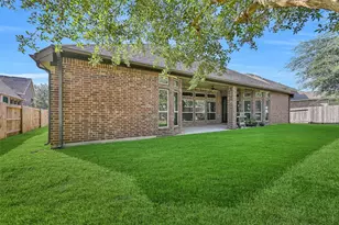 1017 Bolivar Point Ln, Friendswood, TX 77546 - Photo 5