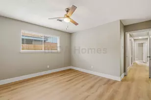 11742 N Willow Cir, Houston, TX 77071 - Photo 17