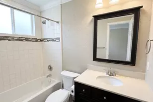 2442 Bering Dr, Houston, TX 77057 - Photo 9