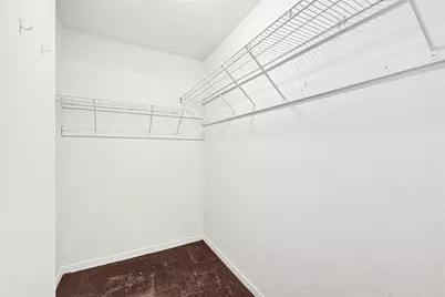 9800 Pagewood Lane #2703, Houston, TX 77042 - Photo 19