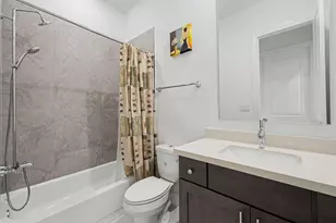 2713 Kinsley Oaks Dr, Houston, TX 77007 - Photo 45