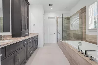 2713 Kinsley Oaks Drive, Houston, TX 77007 - Photo 35