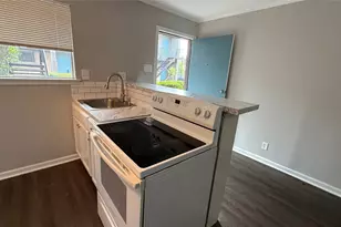 1660 Richmond Ave., Houston, TX 77006 - Photo 3