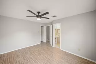 13431 Klamath Falls Dr, Houston, TX 77041 - Photo 17