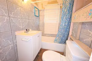 9321 Lanewood Dr, Houston, TX 77016 - Photo 11