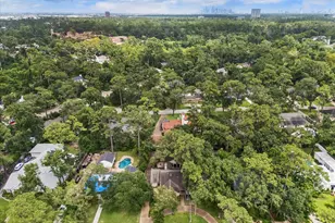 526 Westminster Dr, Houston, TX 77024 - Photo 29
