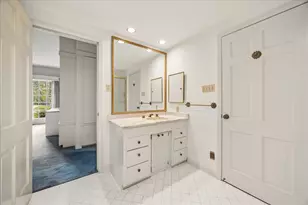 526 Westminster Dr, Houston, TX 77024 - Photo 15