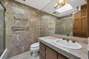 526 Westminster Dr, Houston, TX 77024 - Photo 13