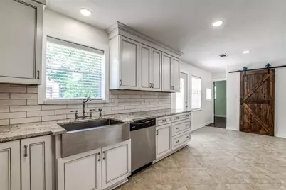 235 Live Oak Street, Crosby, TX 77532 - Photo 9