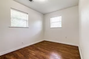 235 Live Oak St, Crosby, TX 77532 - Photo 17