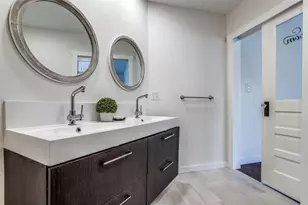 235 Live Oak St, Crosby, TX 77532 - Photo 15