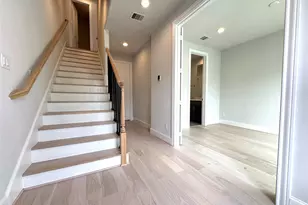 2745 Providence St, Houston, TX 77020 - Photo 3