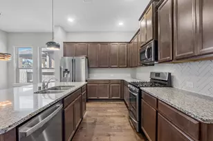 2518 Deerwood Heights Ln, Manvel, TX 77578 - Photo 13