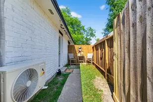 4423 Sloangate Dr, Spring, TX 77373 - Photo 11